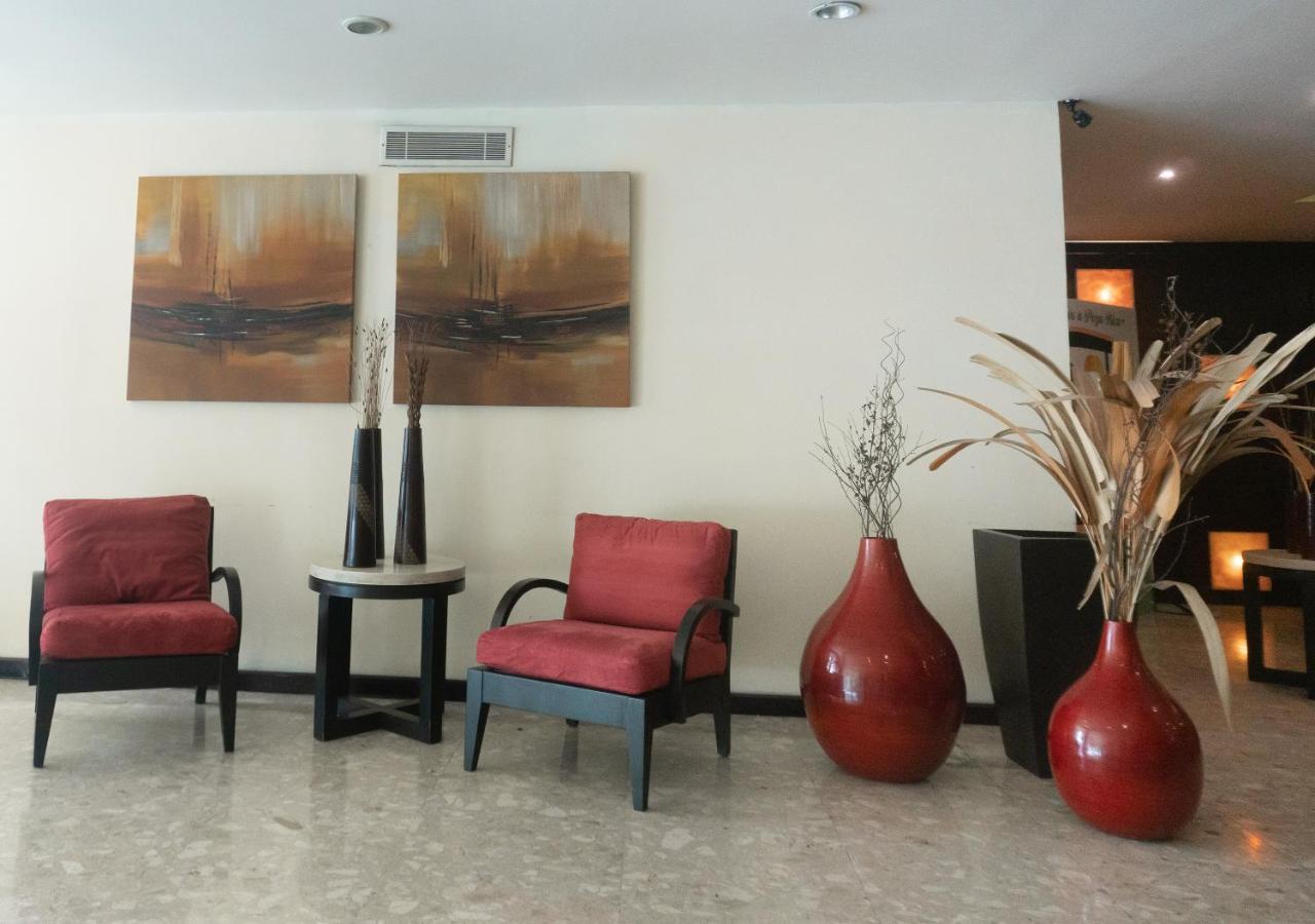 Hotel Victoria Poza Rica By Brahma ภายนอก รูปภาพ